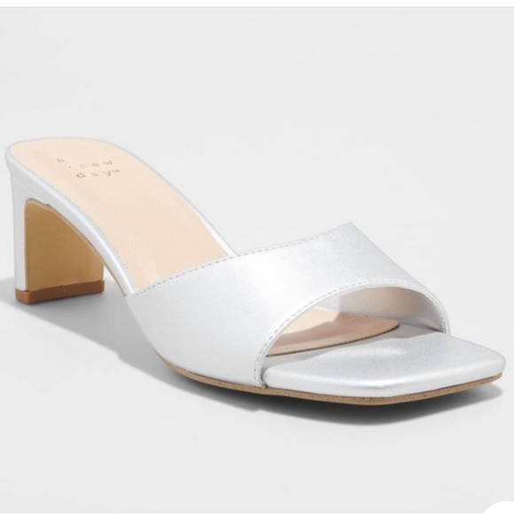 A New Day Silver Heels - Picture 2 of 5